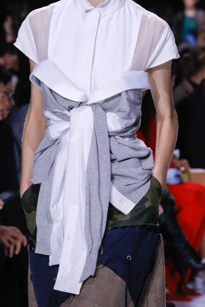 Look 23